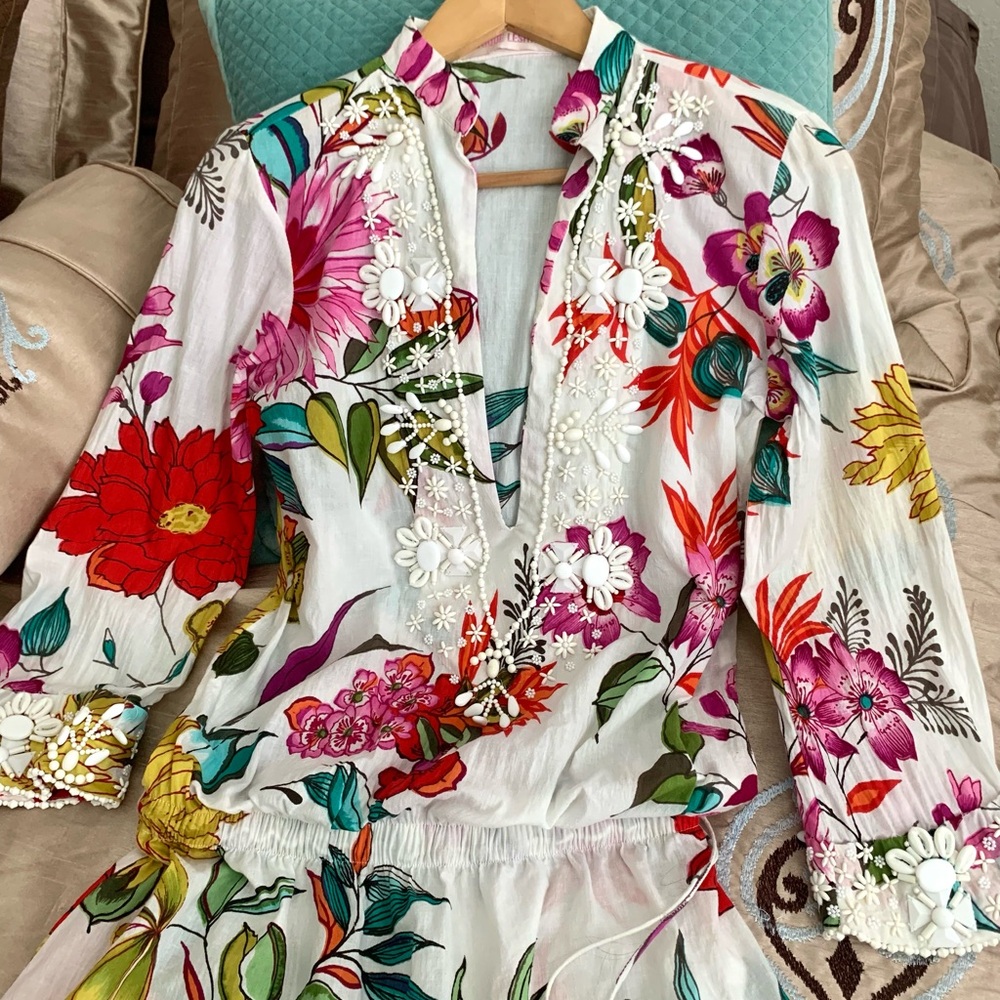 Monique Leshman Embroidered Floral Top